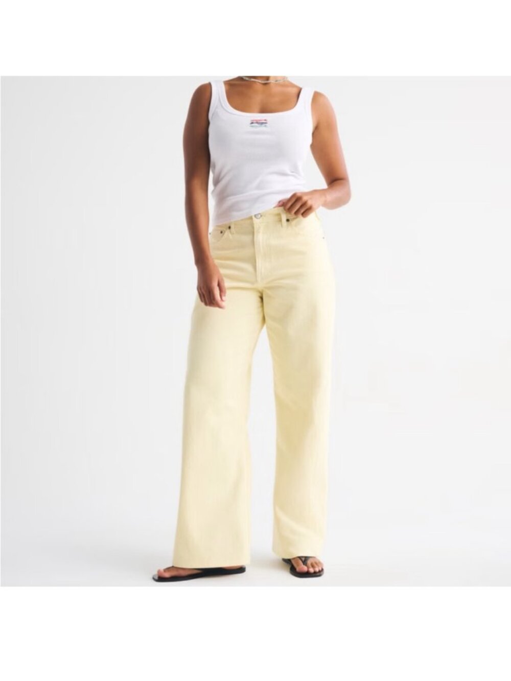 Abercrombie Butter Yellow Low Rise Baggy Jeans